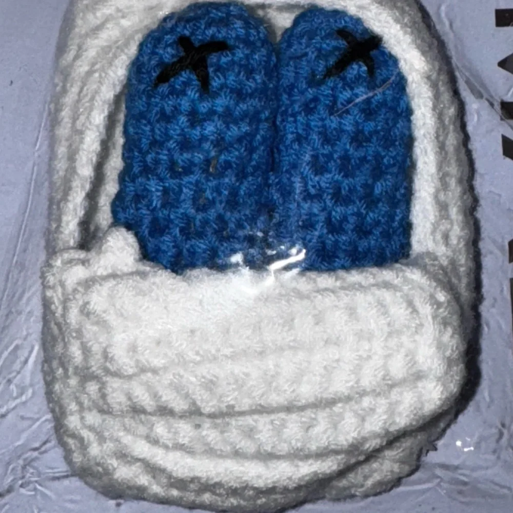 NWT Smalls “Fish in Dish” Crochet Cat Toy